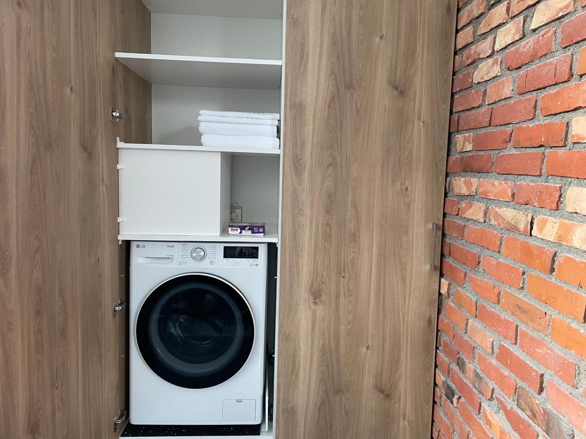 Apartment Krantine - Self Check In Каунас Екстер'єр фото